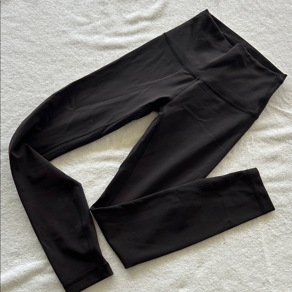 Lulu lemon wunder train high rise 25” size 2